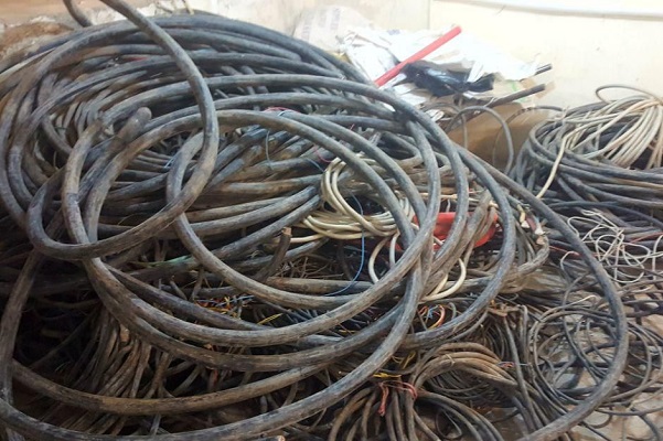 چرا فروش ضایعات سیم و کابل مهم است؟