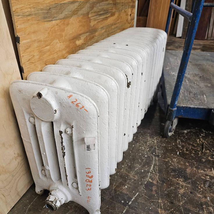 شوفاژ پنلی و پره ای