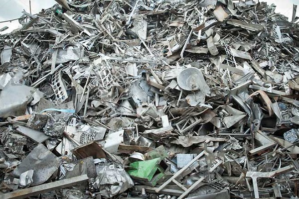 ضایعات آهن و فولاد